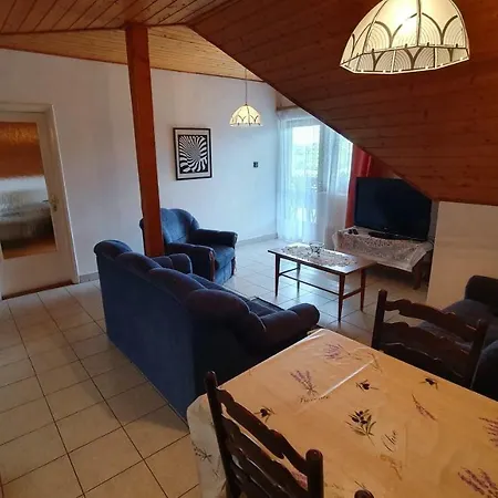 Kondor Vendeghaz 4* 바다초니토마이